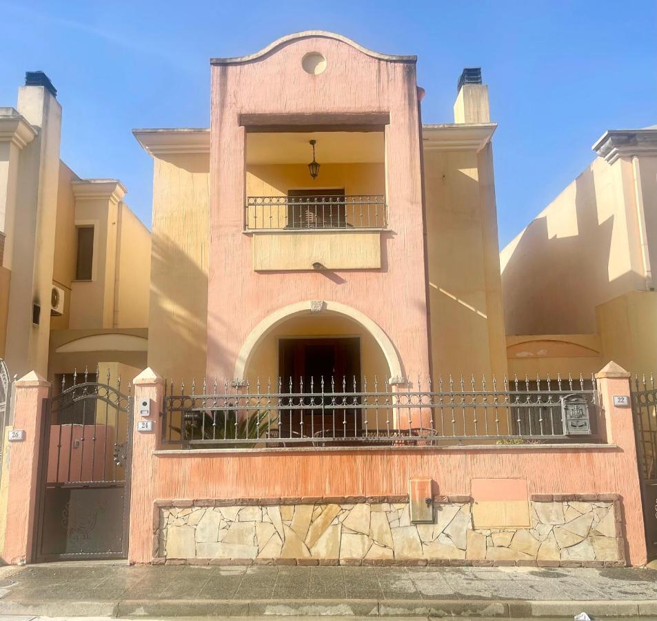 Appartamento Picasso Villasimius Luaran gambar